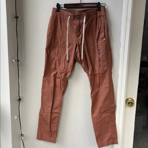Vuori RipStop Climber Pants in Red clay - Picture 1 of 8